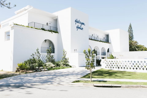 Halcyon House - ACT Tourism 0