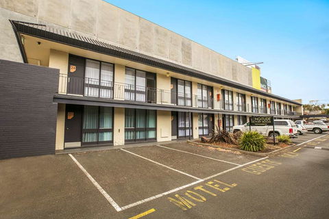 Matthew Flinders Hotel, A NightCap Hotel - ACT Tourism 1