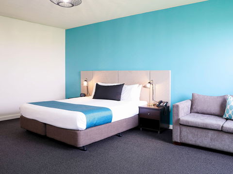 Mantra Melbourne Melton - ACT Tourism 2