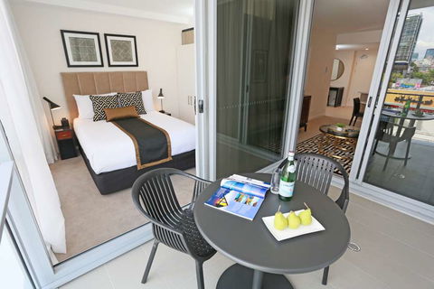 Alex Perry Hotel and Apartments - ACT Tourism 2