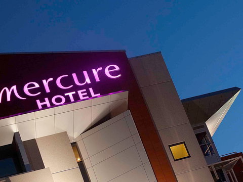 Mercure Sydney Liverpool - ACT Tourism 1