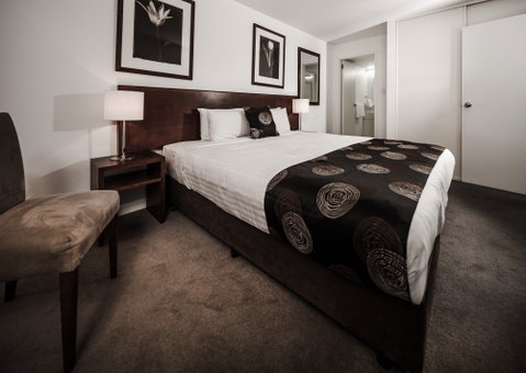 Salamanca Suites - ACT Tourism 0