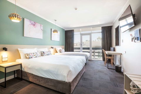Watermark Glenelg - ACT Tourism 2