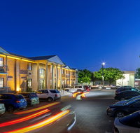 Adelaide Inn - ACT Tourism