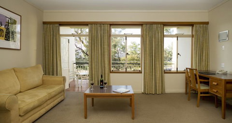 University House - ANU - ACT Tourism 4