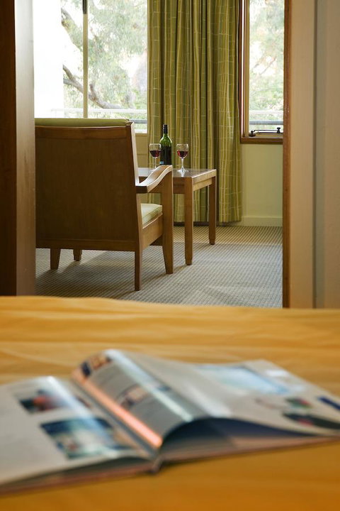 University House - ANU - ACT Tourism 12