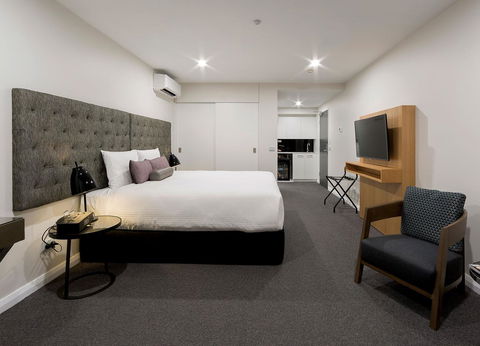 Avenue Hotel Canberra - ACT Tourism 3