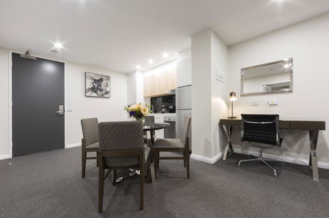 Avenue Hotel Canberra - ACT Tourism 31