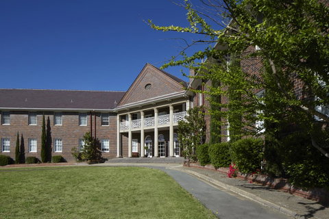 Brassey Hotel - Managed By Doma Hotels - ACT Tourism 3