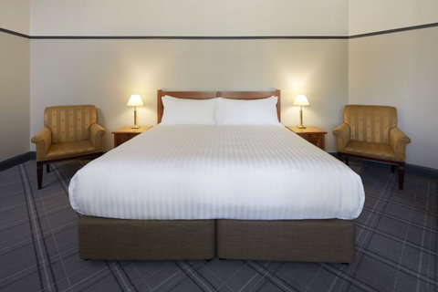 Brassey Hotel - Managed By Doma Hotels - ACT Tourism 8