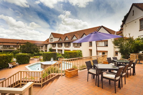 Mercure Canberra - ACT Tourism 28