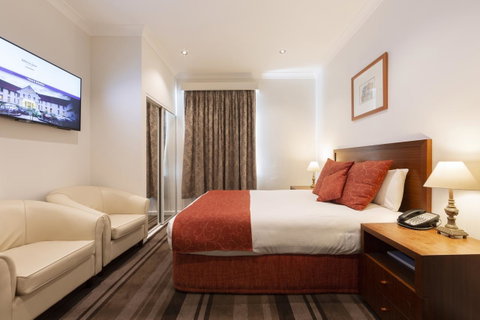 Mercure Canberra - ACT Tourism 21