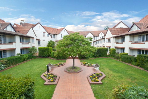 Mercure Canberra - ACT Tourism 25