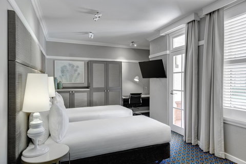 Hotel Kurrajong Canberra - ACT Tourism 4