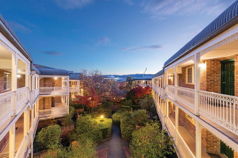 Adina Serviced Apartments Canberra Kingston - ACT Tourism 9