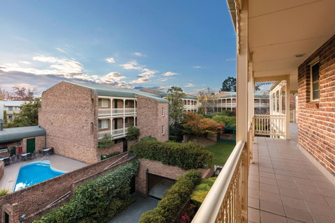 Adina Serviced Apartments Canberra Kingston - ACT Tourism 8