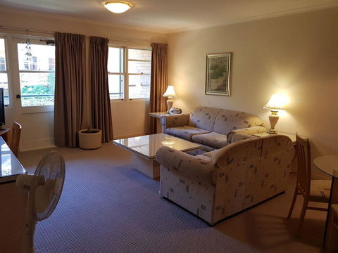 Argyle Apartments - ACT Tourism 4