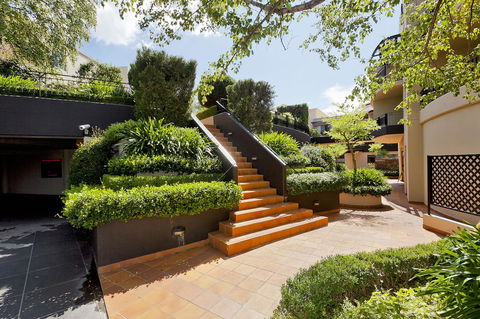 AAC Apartments - Griffin - ACT Tourism 1