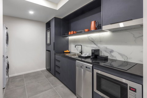 Deco Hotel Canberra - ACT Tourism 8