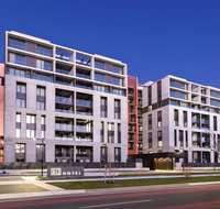 Deco Hotel Canberra - ACT Tourism