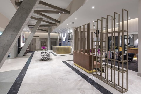 Deco Hotel Canberra - ACT Tourism 4
