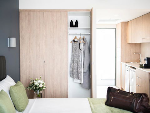 Abode Kingston - ACT Tourism 8