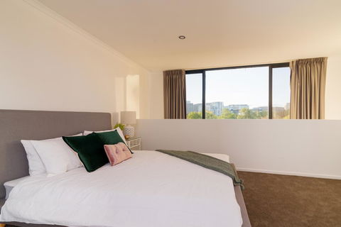 ALLARA CANBERRA - ACT Tourism 9