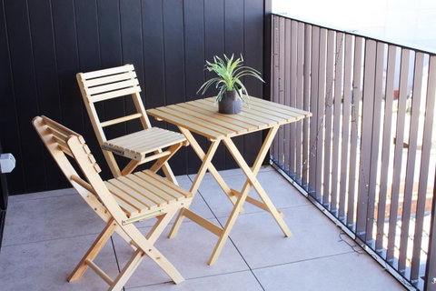 Stylish, Modern, Cute As A Button - Braddon CBD - ACT Tourism 13