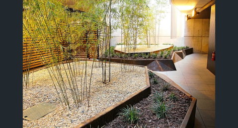Stylish, Modern, Cute As A Button - Braddon CBD - ACT Tourism 2