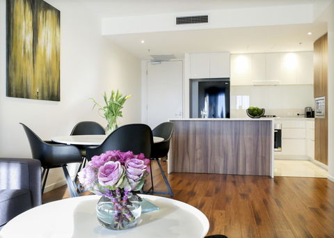 Kui Manhattan 2 - ACT Tourism 0