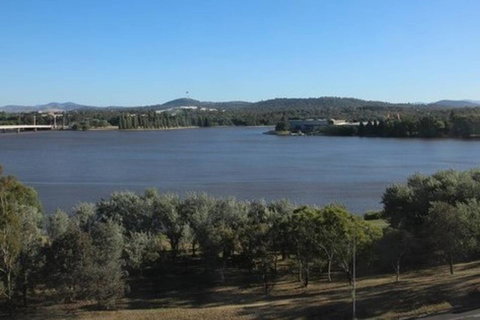 Canberra Luxury Apartment 3 - ACT Tourism 3