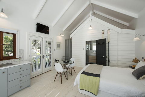 Beach Huts Middleton - ACT Tourism 18