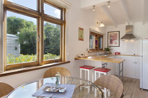 Beach Huts Middleton - ACT Tourism 30