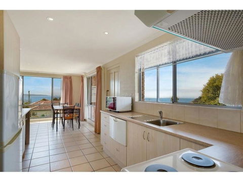Heritage House Motel & Units - ACT Tourism 6