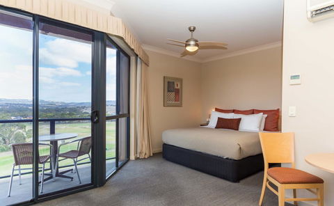 McCracken Country Club - ACT Tourism 16
