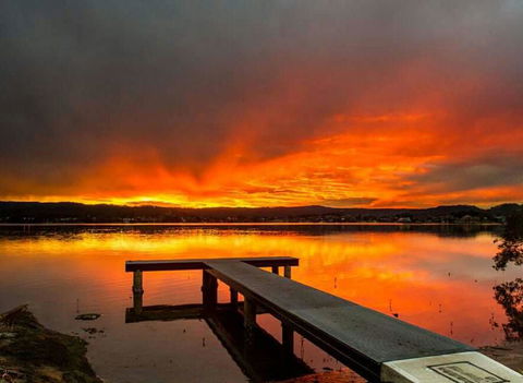 Lakeside Waterfront Apartment The Entrance - ACT Tourism 23