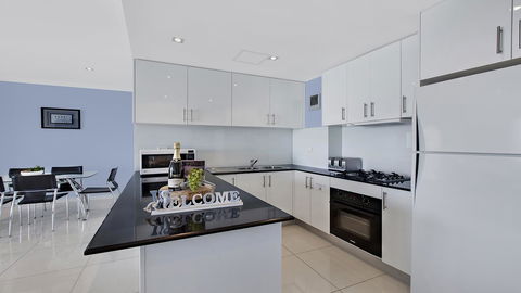 Lakeside Waterfront Apartment The Entrance - ACT Tourism 1