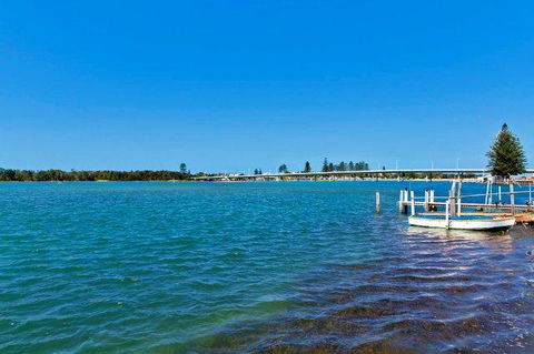 Lakeside Waterfront Apartment The Entrance - ACT Tourism 35