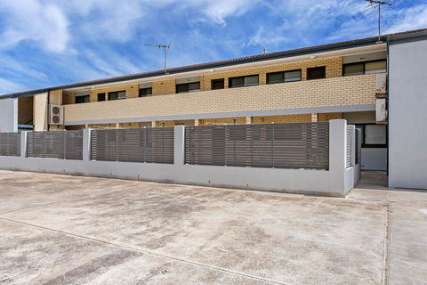 Blissful Beachfront Beachouse - ACT Tourism 11