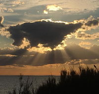 Blissful Beachfront Beachouse - ACT Tourism