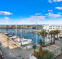 Port Adelaide Executive Waterfront Apartment - ACT Tourism
