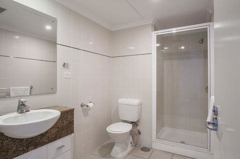 Marina Hotel - ACT Tourism 25