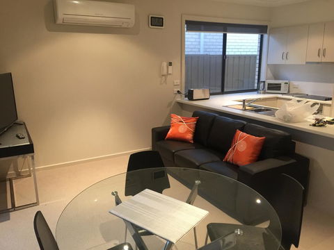 Villas On The Bay Kingscote - ACT Tourism 9