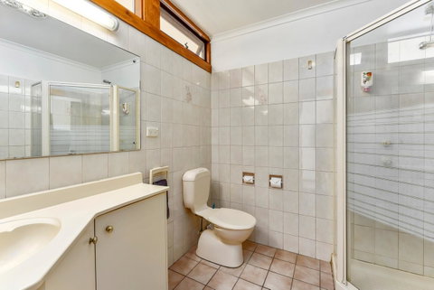 William Macintosh Motor Lodge - ACT Tourism 15