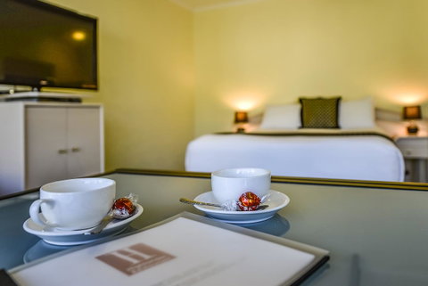 William Macintosh Motor Lodge - ACT Tourism 32