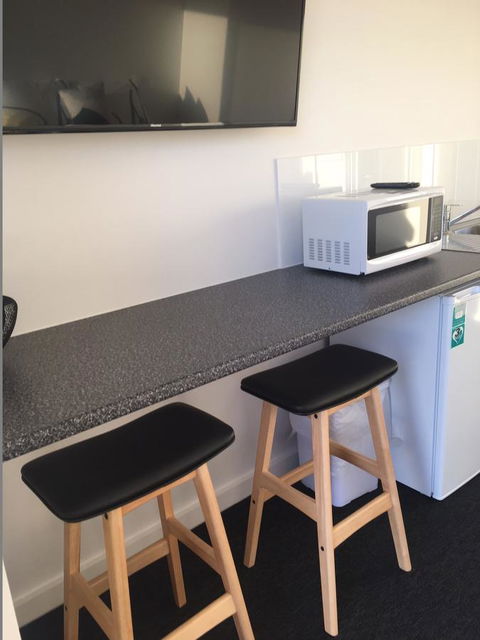 Port Lincoln Shark Apartment 1 - ACT Tourism 10