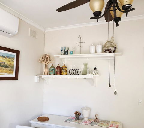 Beautiful Garden House - ACT Tourism 17