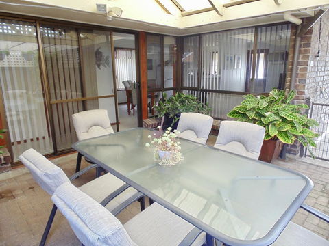 Baronet B & B - ACT Tourism 16