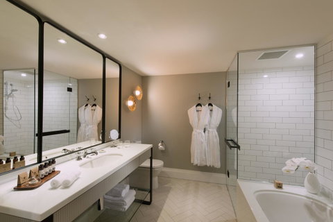 Mayfair Hotel - ACT Tourism 17