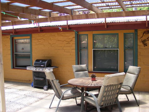 Trevalia Accommodation - ACT Tourism 10